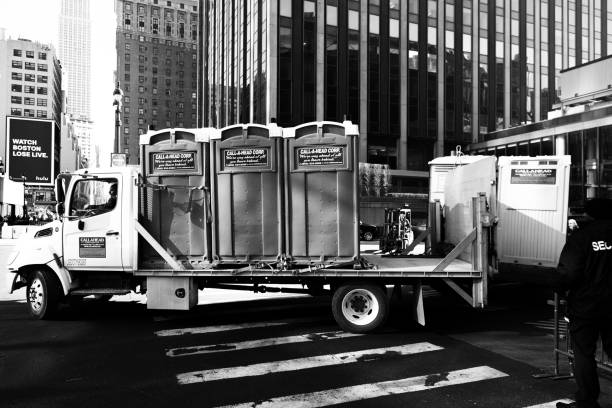 Porta potty delivery and setup in Tremont, PA